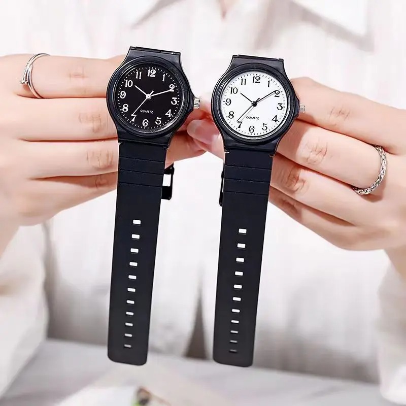 Eenvoudig dameshorloge met qua - Silicone Band Women recensie en prijs