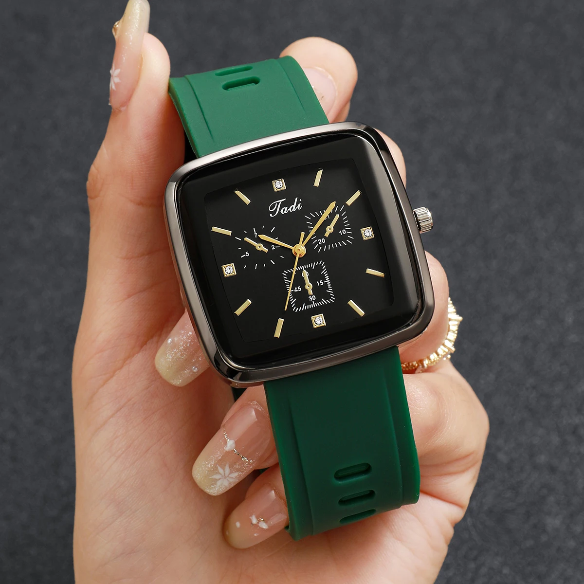 Modieuze dameshorloge met stra - Silicone Band Women recensie en prijs